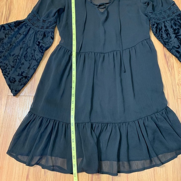 Band Of Gypsies Boho Bell Sleeve Ruffled Dress - Picture 8 of 12